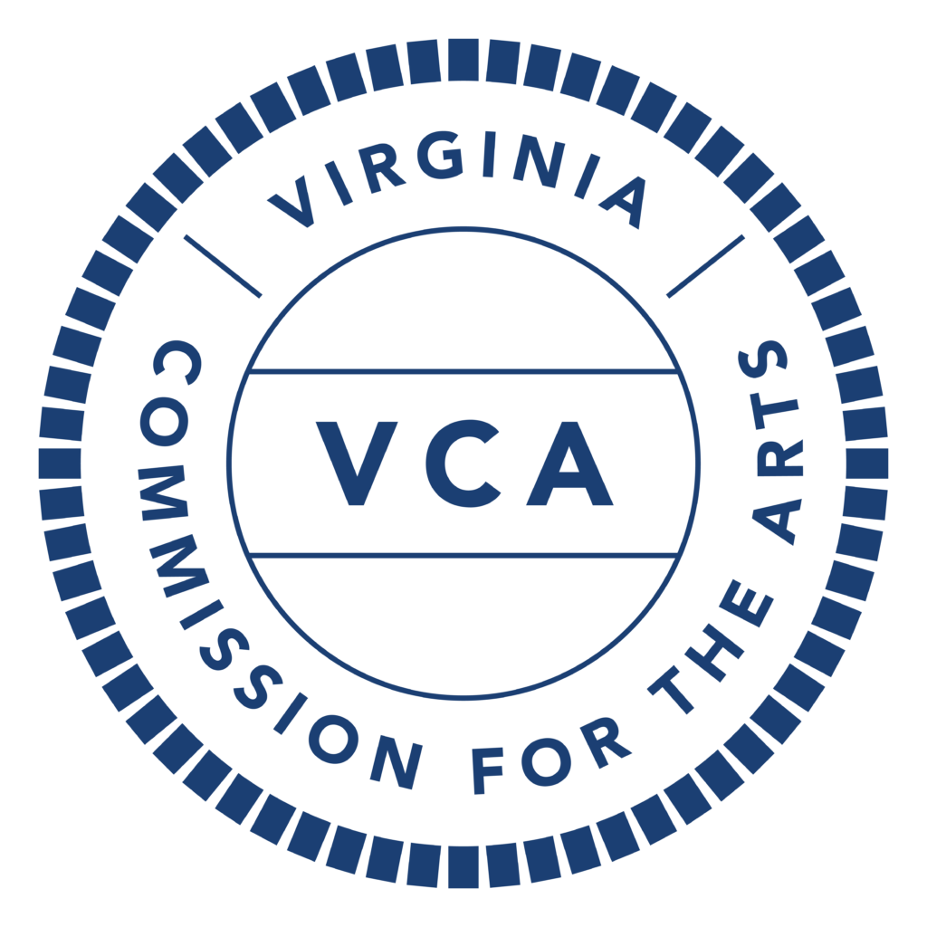 Logo VCA màu xanh nước biển